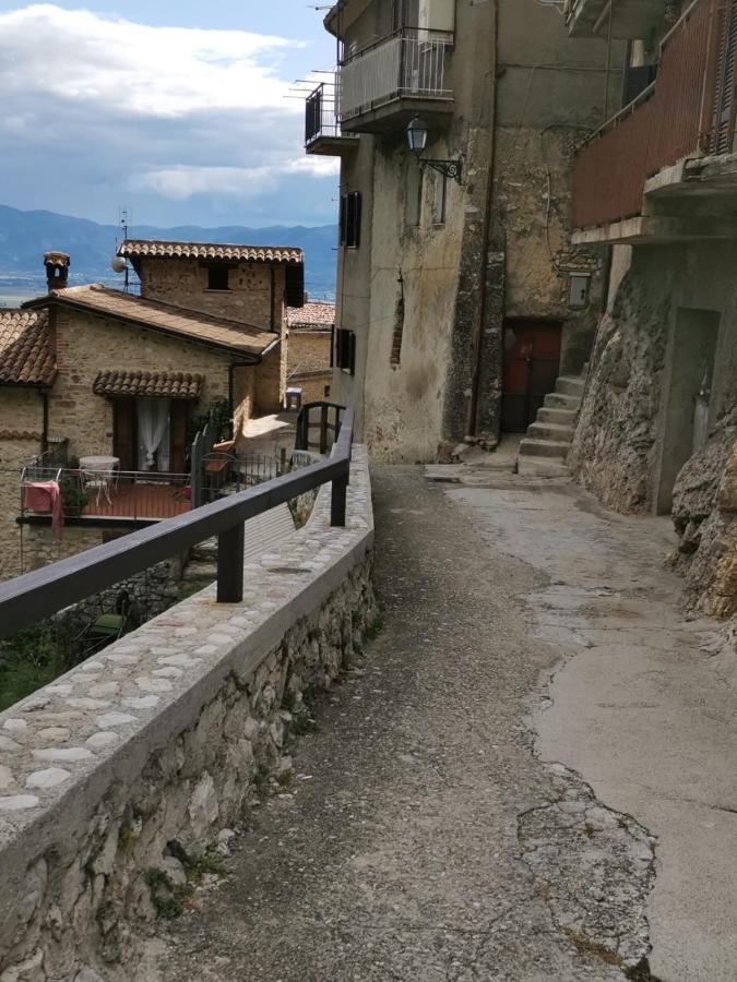Il Torrione Poggio Bustone Exterior foto