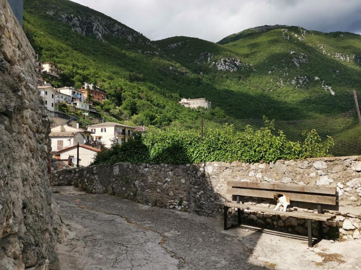 Il Torrione Poggio Bustone Exterior foto