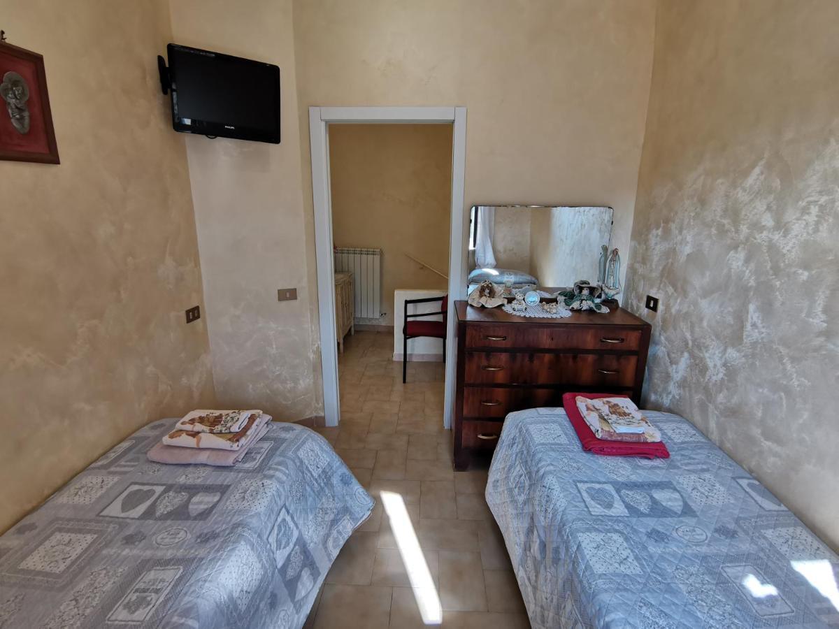 Il Torrione Poggio Bustone Exterior foto
